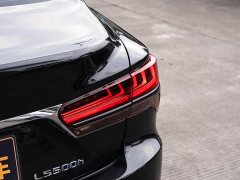 Lexus LS 2021 500h Executive - ფოტო 7
