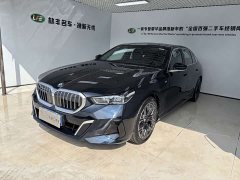 BMW 5 Series 530Li Luxury M Sport Package - ფოტო 1