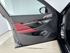 BMW 5 Series 530Li Luxury M Sport Package - ფოტო 10