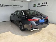 BMW 5 Series 530Li Luxury M Sport Package - ფოტო 7