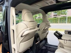 Toyota Vellfire 2024 Crown Hybrid 2.5L Executive Premier Edition - ფოტო 9
