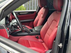 Porsche Cayenne New Energy 2023 Cayenne E-Hybrid 2.0T - ფოტო 9