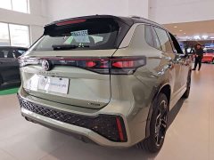 Volkswagen Taos L 380TSI AWD Luxury Easy Package - ფოტო 3