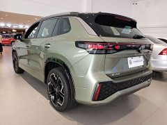 Volkswagen Taos L 380TSI AWD Luxury Easy Package - ფოტო 5