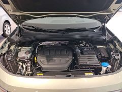 Volkswagen Taos L 380TSI AWD Luxury Easy Package - ფოტო 6