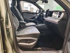 Volkswagen Taos L 380TSI AWD Luxury Easy Package - ფოტო 8