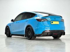Tesla Model Y Rear-Wheel Drive - ფოტო 7