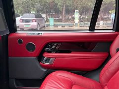 Land Rover Range Rover 2020 3.0 L6 Vogue Extended Wheelbase - ფოტო 10