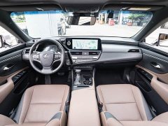 Lexus ES 2022 300h Premium Edition - ფოტო 12