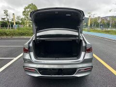 BYD Qin Plus 2021 EV 400KM Leading Comfort Edition - ფოტო 17