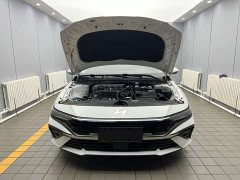Hyundai Elantra 1.5L CVT GLX Elite - ფოტო 16