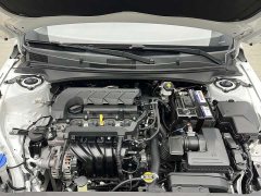 Hyundai Elantra 1.5L CVT GLX Elite - ფოტო 17