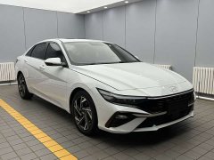 Hyundai Elantra 1.5L CVT GLX Elite - ფოტო 3