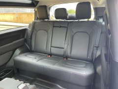 Land Rover Defender Facelift 90 2.0T P300 SE - ფოტო 18