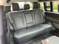 Land Rover Defender Facelift 90 2.0T P300 SE - ფოტო 19