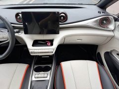 BYD Dolphin 405km Fashion Edition - ფოტო 8