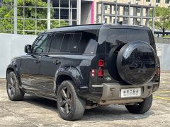 Land Rover Defender 110 3.0T P400 Dark Edition - ფოტო 11