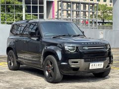 Land Rover Defender 110 3.0T P400 Dark Edition - ფოტო 3