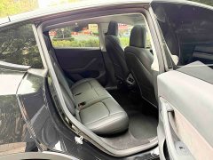 Tesla Model Y Rear-Wheel Drive - ფოტო 12