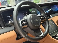 Li Auto ONE Extended Range 6-Seater - ფოტო 13
