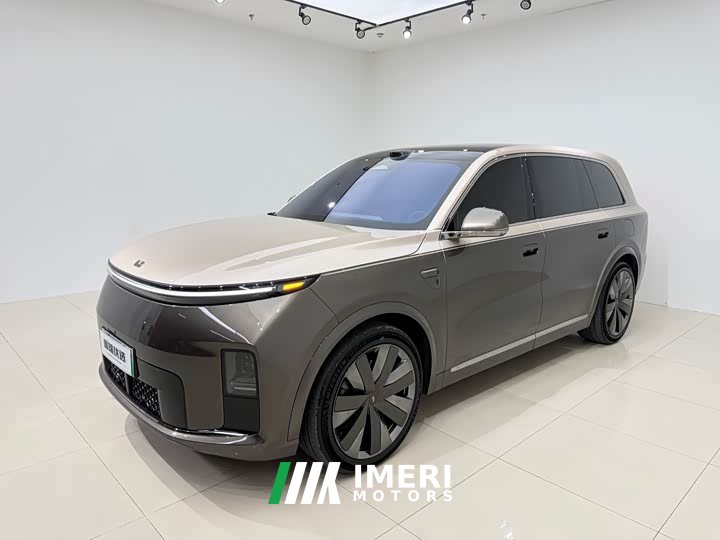 Li Auto L9 Livis - ავტომობილი ჩინეთიდან
