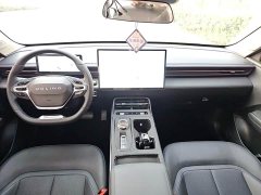 Wuling Xingguang Co-creation Edition 150 Navigator - ფოტო 8