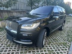Lincoln Navigator 2022 3.5T Prestige Edition - ფოტო 1