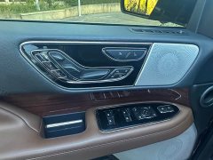 Lincoln Navigator 2022 3.5T Prestige Edition - ფოტო 10