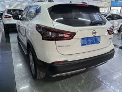 Nissan Qashqai Classic 2.0L CVT XV Comfort Edition - ფოტო 4