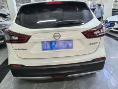 Nissan Qashqai Classic 2.0L CVT XV Comfort Edition - ფოტო 5