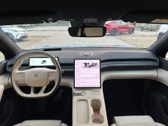 NIO ES6 75kWh - ფოტო 11
