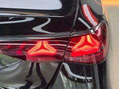 Mercedes-Benz E-Class E 300 L Luxury - ფოტო 17