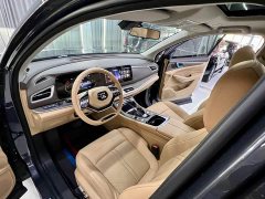 AITO Yuan Plus EV Glory Edition 100KM Premium 7-Seater - ფოტო 9