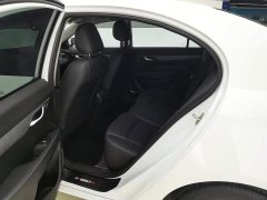 Geely Emgrand 2021 UP 1.5L CVT Luxury - ფოტო 11
