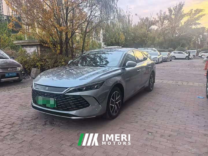 BYD Qin L DM-i 120KM Leading Edition