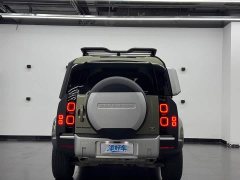 Land Rover Defender 2023 110 3.0T P400 Dark Edition - ფოტო 14