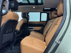 Land Rover Defender 2023 110 3.0T P400 Dark Edition - ფოტო 5