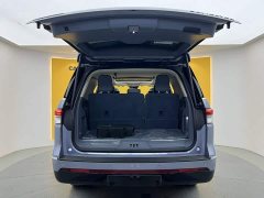 Lincoln Navigator Presidential Edition 3.5T - ფოტო 14