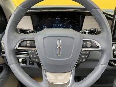 Lincoln Navigator Presidential Edition 3.5T - ფოტო 19