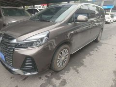 Buick GL8 Land Business Class Smart Edition - ფოტო 3