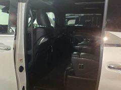 Toyota Alphard 2024 Hybrid 2.5L Premium Edition - ფოტო 8