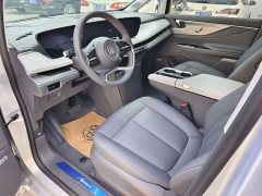Buick GL8 Luxurious Edition Premium Trim - ფოტო 10
