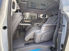 Buick GL8 Luxurious Edition Premium Trim - ფოტო 13