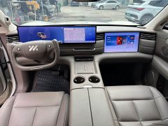 IM Motors Zhiji LS6 Pure Electric Max - ფოტო 4