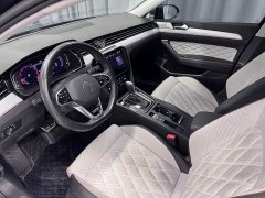 Volkswagen Magotan 2 Million Units Commemorative Edition 330TSI DSG Luxury - ფოტო 11