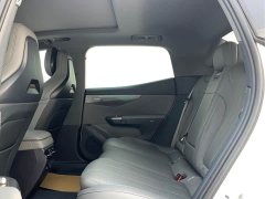 Lynk & Co Geely Lynk & Co 07 EM-P 126 Extended Range Halo - ფოტო 11
