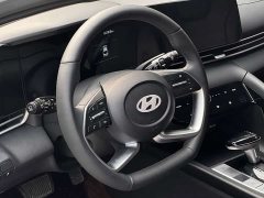 Hyundai Elantra 2022 1.5L CVT Luxury - ფოტო 7
