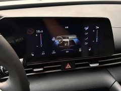 Hyundai Elantra 2022 1.5L CVT Luxury - ფოტო 9