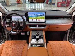 Tank 500 3.0T Sport Landscape Edition 5-Seater - ფოტო 9