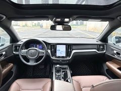 Volvo S60 B4 Smart Luxury Edition - ფოტო 8